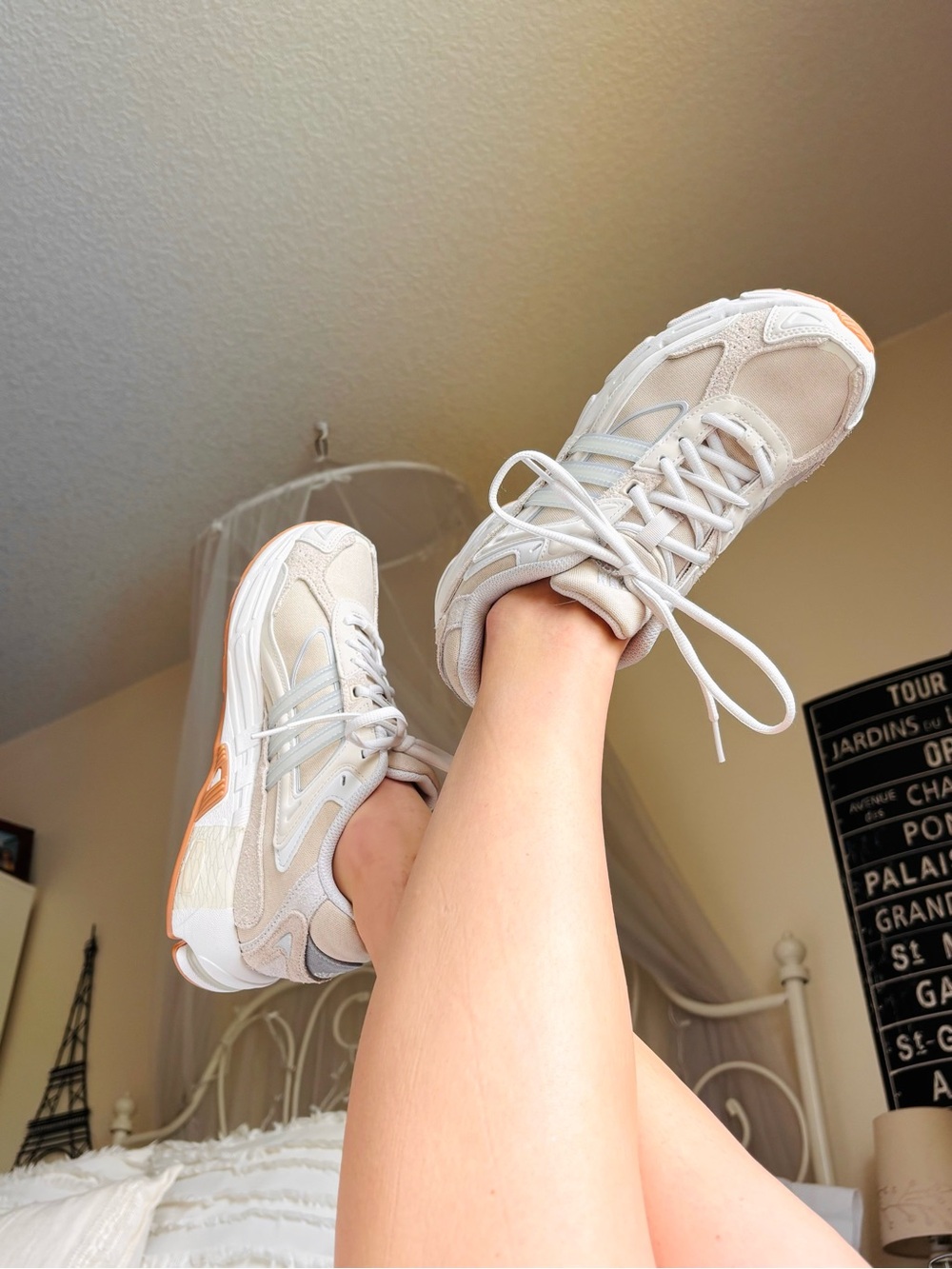 nwt adidas white & cream response cl women's running sneaker shoes